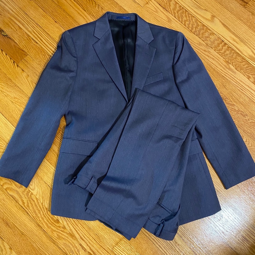 Charles Tyrwhitt Men’s Gray Blue Suit